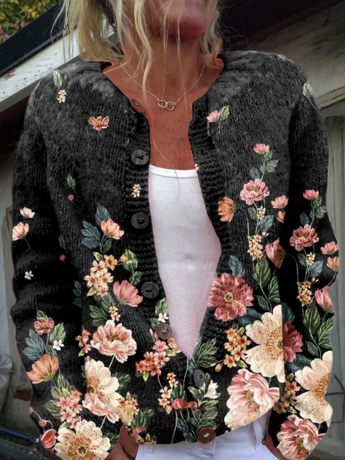 Annemarie | Blomstret cardigan med knapper