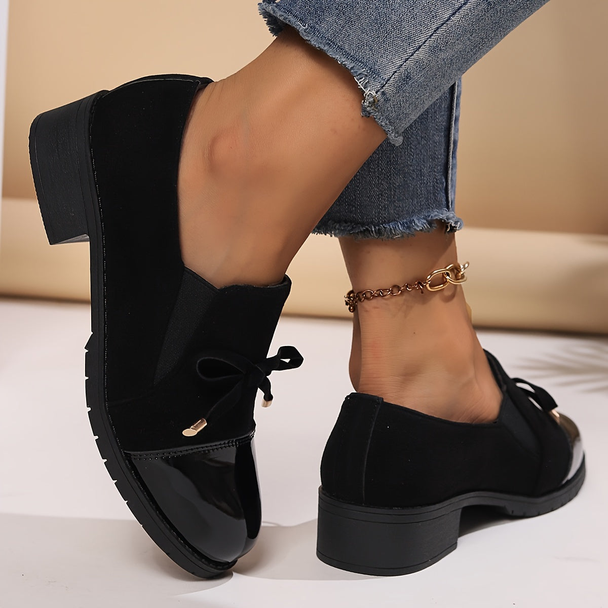 Hattie™ | Loafers med laksnude og sløjfe