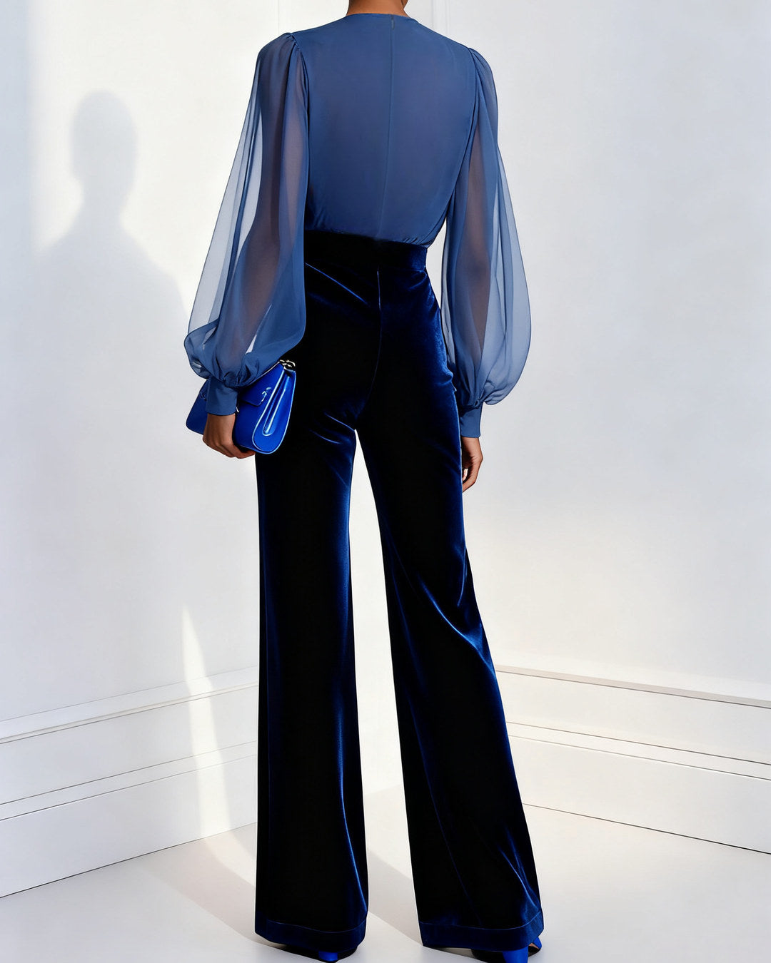 Matilde | Elegant blå jumpsuit med V-udskæring
